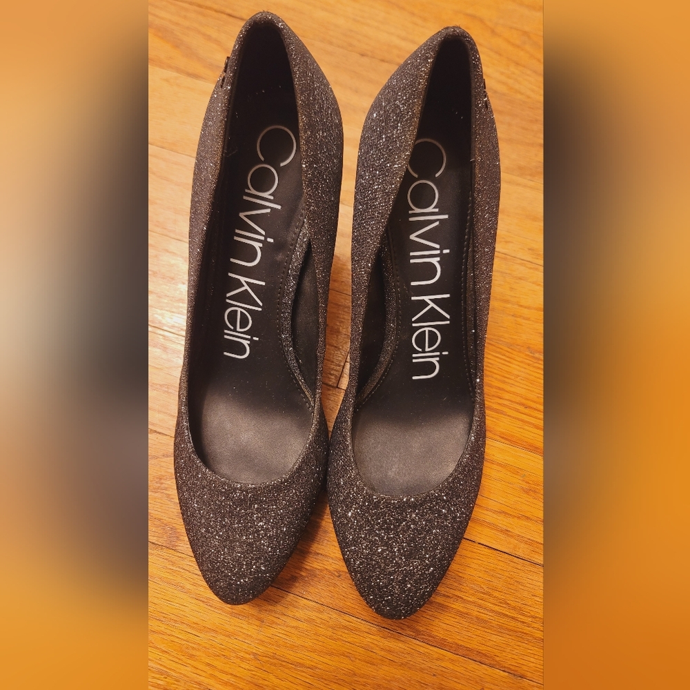 Calvin Klein Women's Premda Platform Pump Black